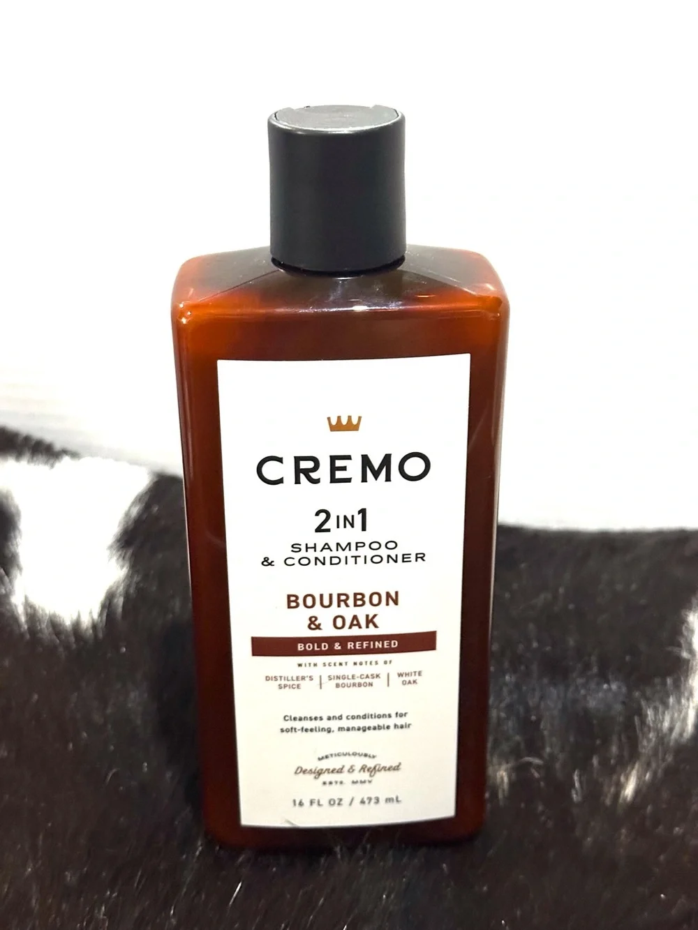 Cremo 2-in-1 Shampoo & Conditioner - Bourbon & Oak  - Size 16fl oz.
